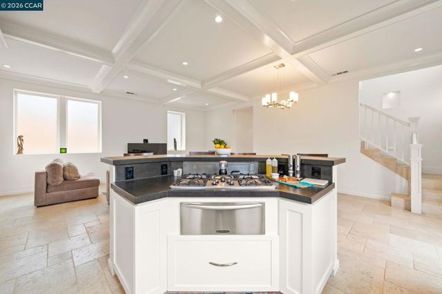 1333 Warren St, Martinez, CA 94553