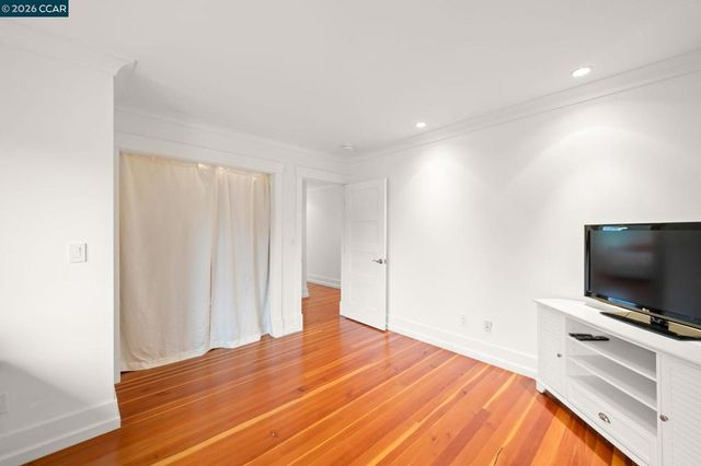 1333 Warren St, Martinez, CA 94553