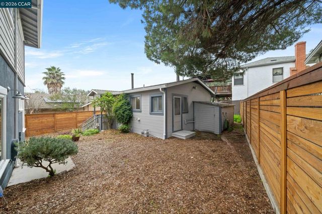 1333 Warren St, Martinez, CA 94553