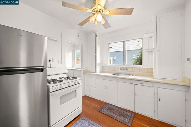 1333 Warren St, Martinez, CA 94553