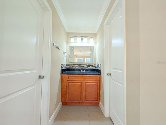 6022 WESTGATE DRIVE 102, Orlando, FL 32835