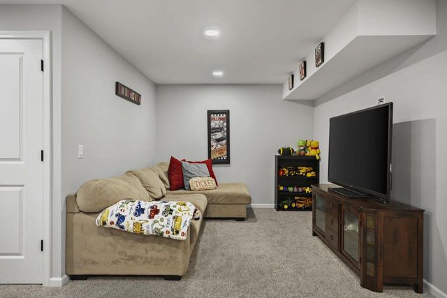 5934 Saturn Drive, Madison, WI 53718