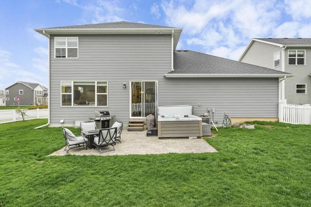 5934 Saturn Drive, Madison, WI 53718