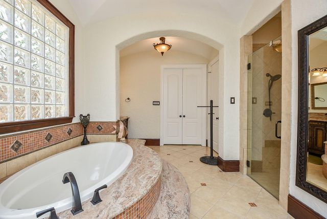 20600 Eagle Wood Trace Drive, Porter, TX 77365