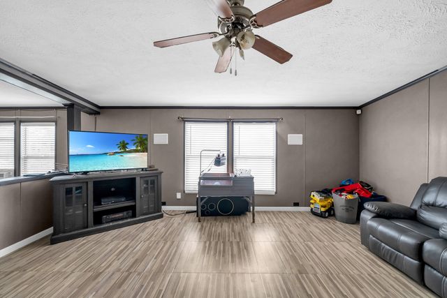 3108 Mistletoe Street, Granbury, TX 76048