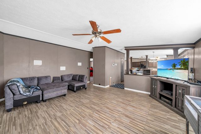 3108 Mistletoe Street, Granbury, TX 76048