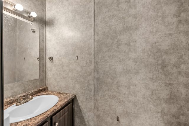 3108 Mistletoe Street, Granbury, TX 76048