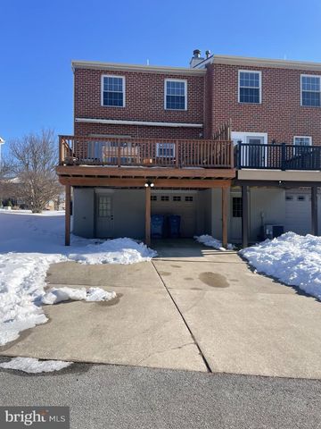 124 LONGFORD RD, West Chester, PA 19380