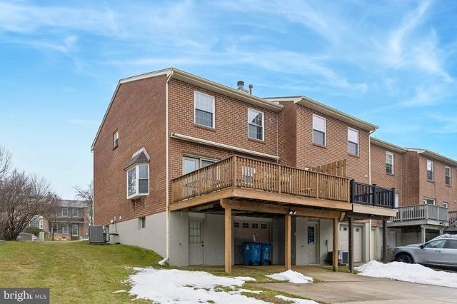 124 LONGFORD RD, West Chester, PA 19380