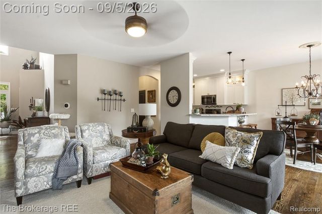 1218 Wind Chime Drive 50, Waterford, MI 48327