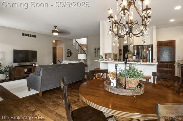 1218 Wind Chime Drive 50, Waterford, MI 48327