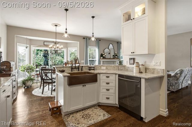 1218 Wind Chime Drive 50, Waterford, MI 48327