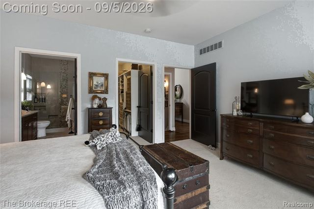1218 Wind Chime Drive 50, Waterford, MI 48327