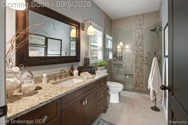 1218 Wind Chime Drive 50, Waterford, MI 48327
