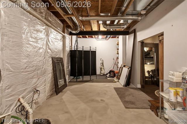 1218 Wind Chime Drive 50, Waterford, MI 48327