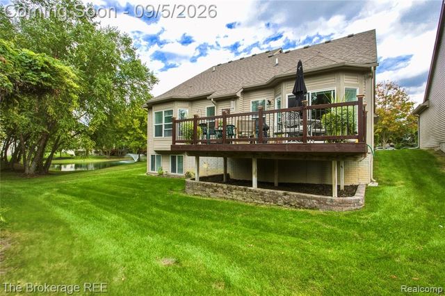 1218 Wind Chime Drive 50, Waterford, MI 48327
