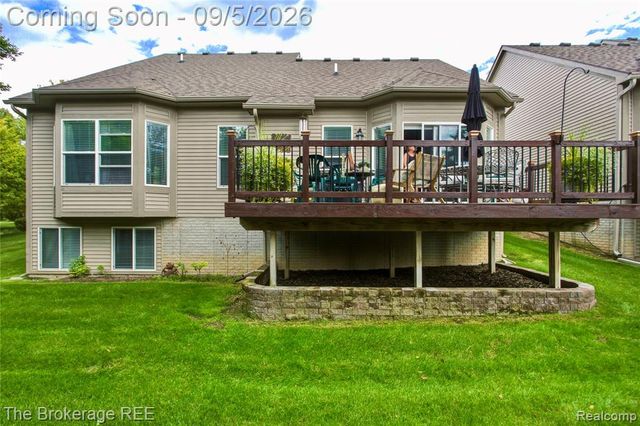 1218 Wind Chime Drive 50, Waterford, MI 48327