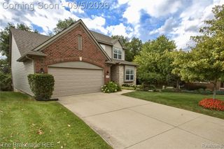 1218 Wind Chime Drive 50, Waterford, MI 48327