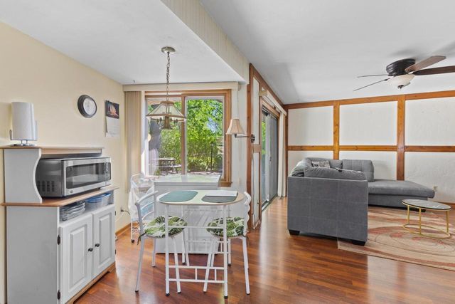 524 Forest Hill AVENUE, Oak Creek, WI 53154