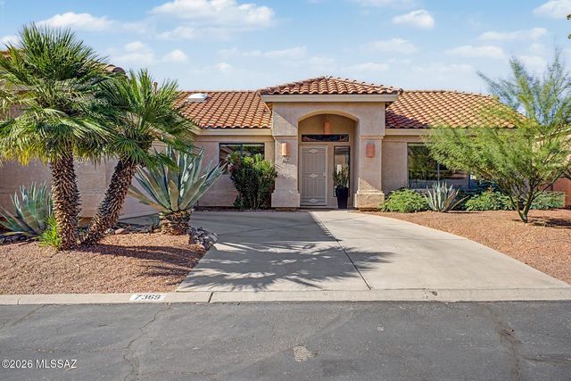 7369 E Riverbank Loop, Tucson, AZ 85715