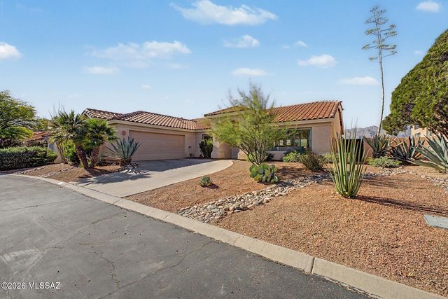 7369 E Riverbank Loop, Tucson, AZ 85715