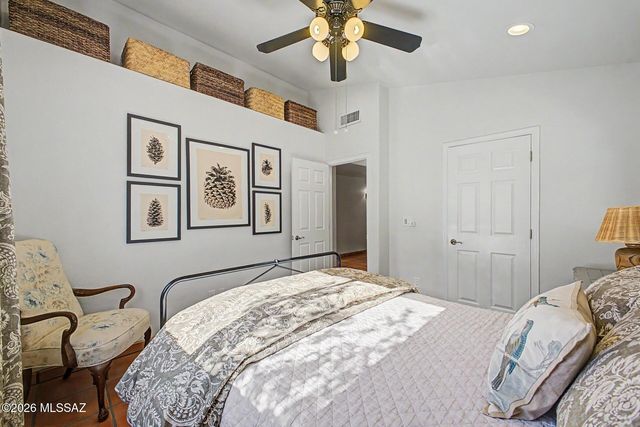 7369 E Riverbank Loop, Tucson, AZ 85715