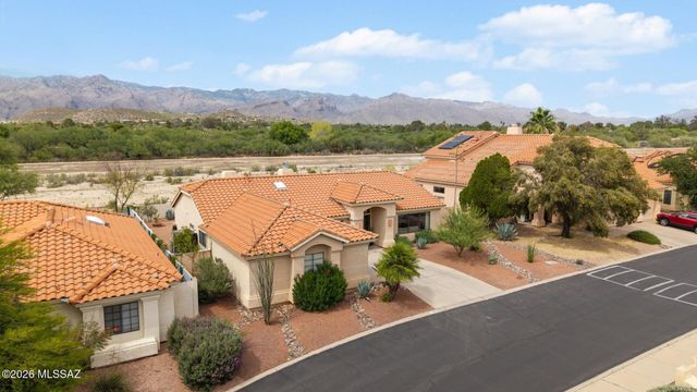 7369 E Riverbank Loop, Tucson, AZ 85715