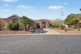 7369 E Riverbank Loop, Tucson, AZ 85715