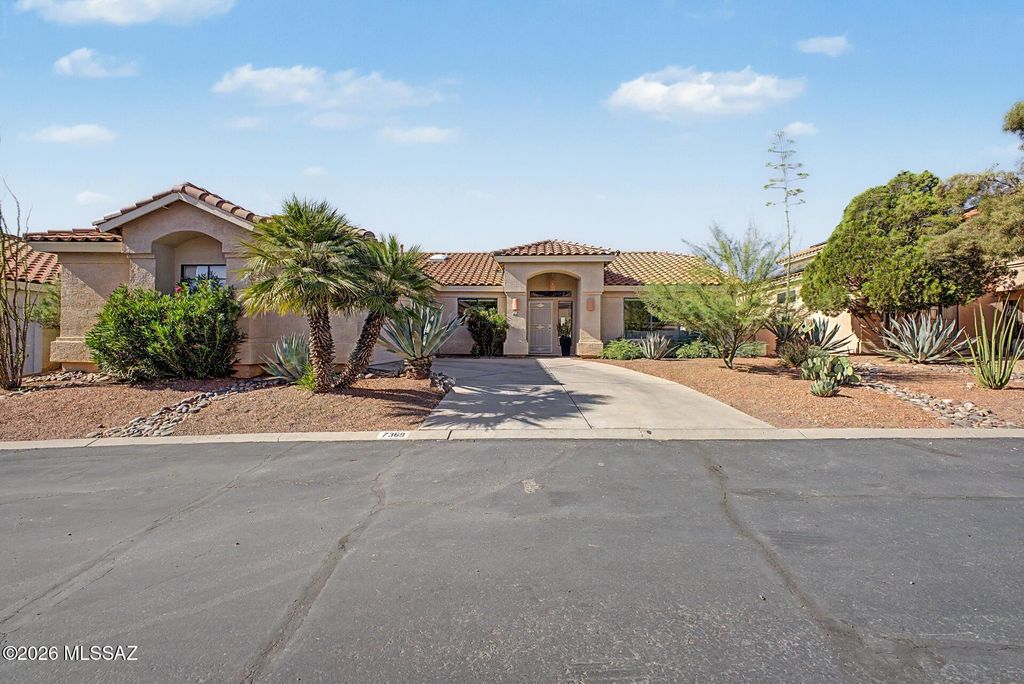 Image 1 of property listing at 7369 E Riverbank Loop, Tucson, AZ 85715