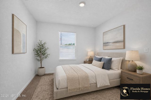 8515 LAKE GEORGE Circle E, Macclenny, FL 32063