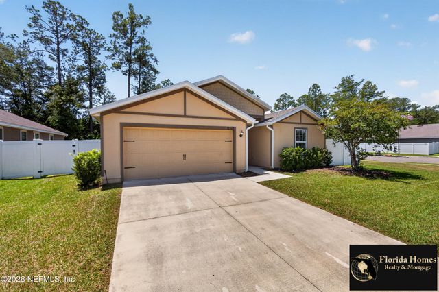 8515 LAKE GEORGE Circle E, Macclenny, FL 32063
