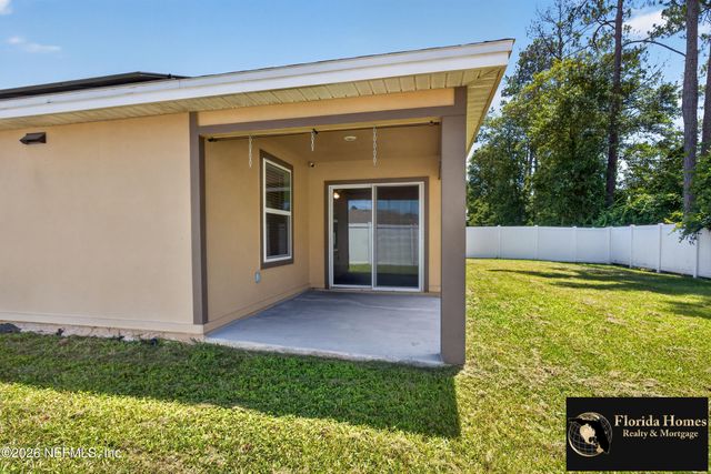 8515 LAKE GEORGE Circle E, Macclenny, FL 32063