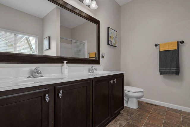 2866 Crosshurst Court, Grove City, OH 43123