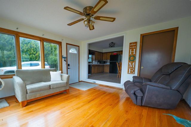 123 JEAN STREET, Combined Locks, WI 54113