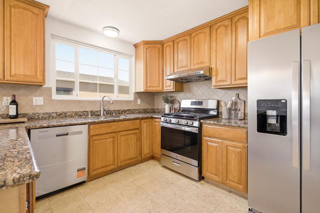 201 Springdale Drive, Pacifica, CA 94044