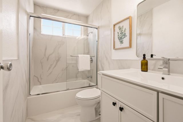 201 Springdale Drive, Pacifica, CA 94044