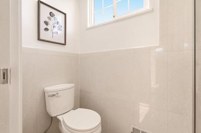 201 Springdale Drive, Pacifica, CA 94044