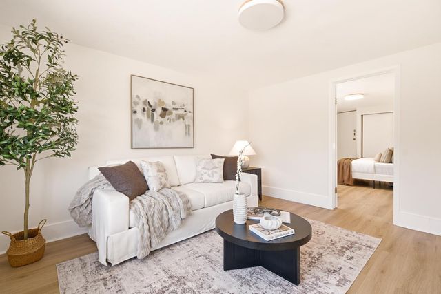 201 Springdale Drive, Pacifica, CA 94044