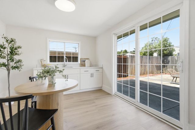 201 Springdale Drive, Pacifica, CA 94044