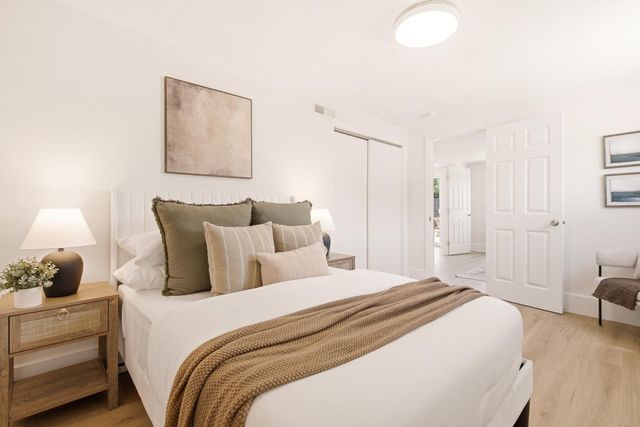 201 Springdale Drive, Pacifica, CA 94044