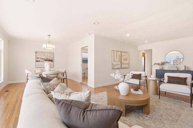 201 Springdale Drive, Pacifica, CA 94044