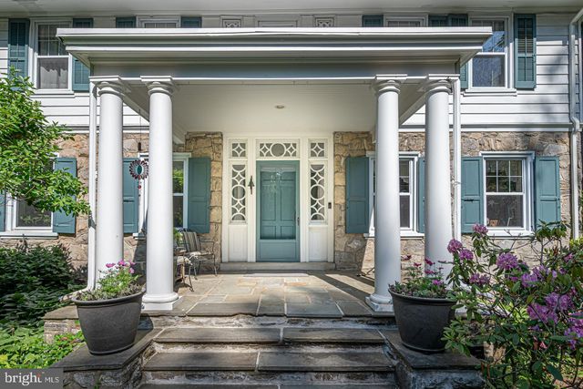 230 S RIDLEY CREEK RD, Media, PA 19063