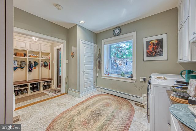 230 S RIDLEY CREEK RD, Media, PA 19063