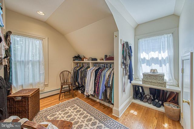 230 S RIDLEY CREEK RD, Media, PA 19063