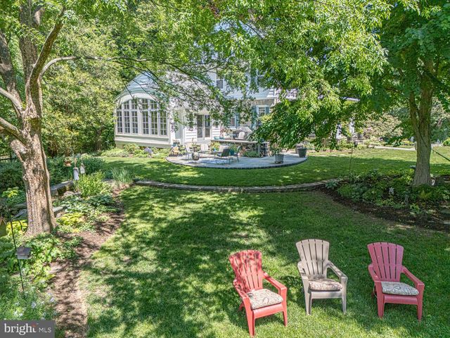 230 S RIDLEY CREEK RD, Media, PA 19063
