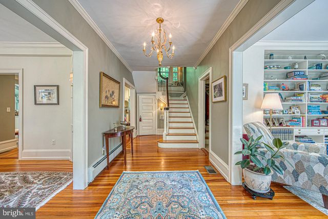 230 S RIDLEY CREEK RD, Media, PA 19063