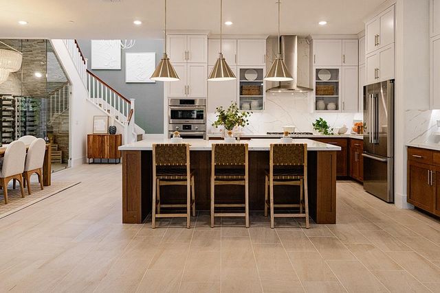 5752 Golden Pond Dr, Rocklin, CA 95677