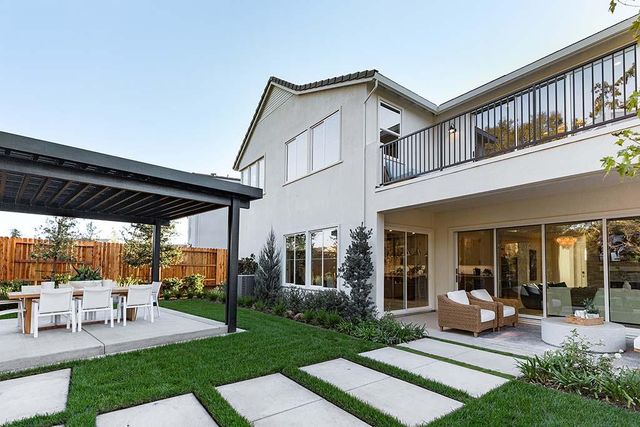 5752 Golden Pond Dr, Rocklin, CA 95677
