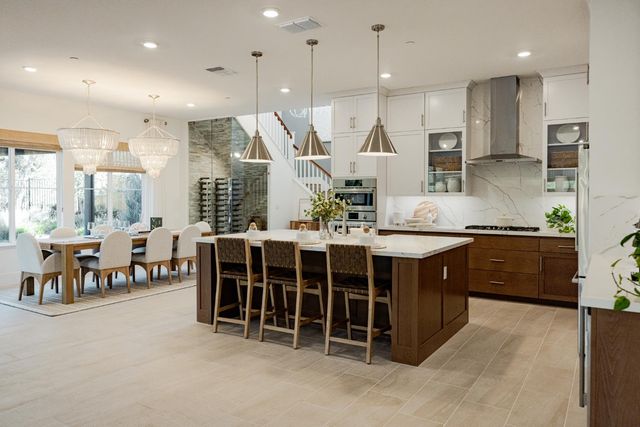 5752 Golden Pond Dr, Rocklin, CA 95677