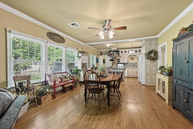 2115 E 17th Place, Tulsa, OK 74104